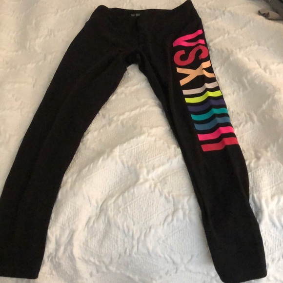 Victoria's Secret Pants - VSX sport leggings with cute design on leg